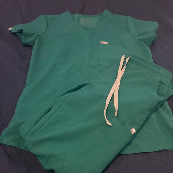 Figs Other Figs Scrubs Hunter Green Poshmark